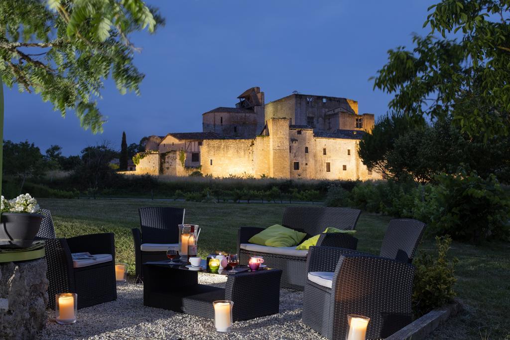 Logis L'Auberge De Larressingle Buitenkant foto